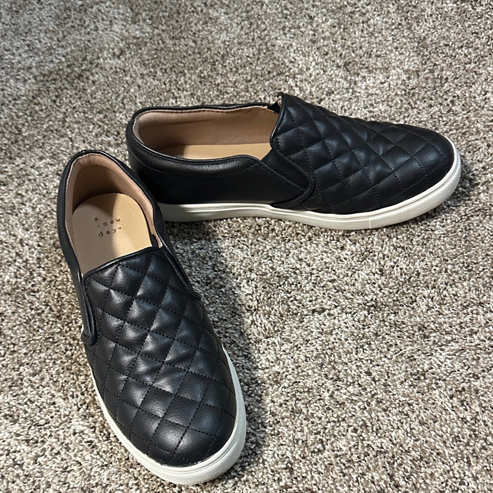 a new day Black Quilted Slip-On Sneakers